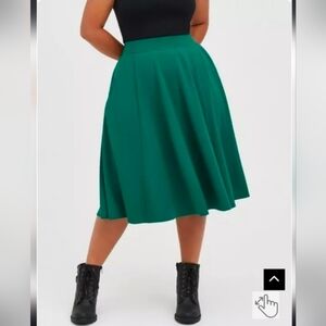 NWT Torrid Green Ponte Midi Skirt